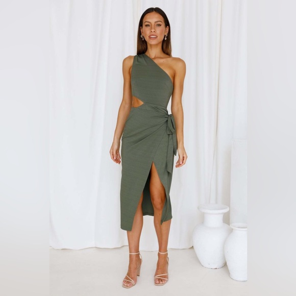 Hello Molly Airplane Mode Midi Dress Green - Picture 4 of 7